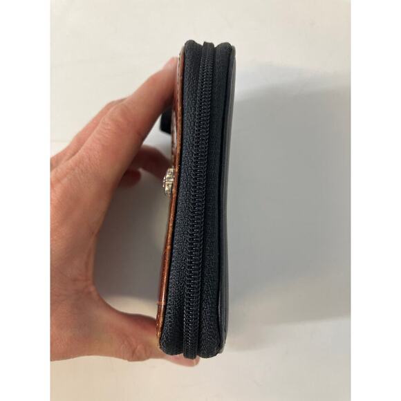 BRIGHTON SMALL BLACK, BROWN CARD HOLDER ZIP CLOSURE WALLET - Picture 10 of 11